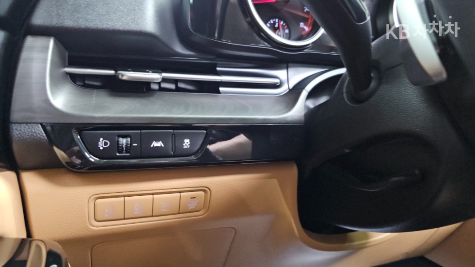 2021 - kia carnival