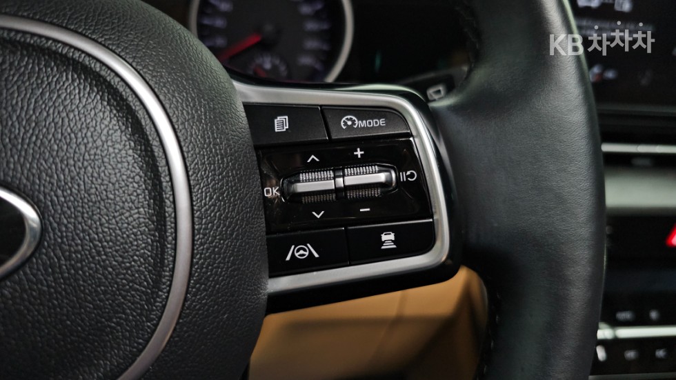 2021 - kia carnival