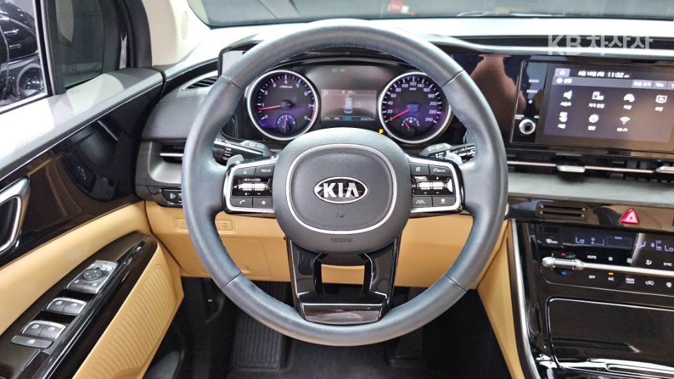 2021 - kia carnival