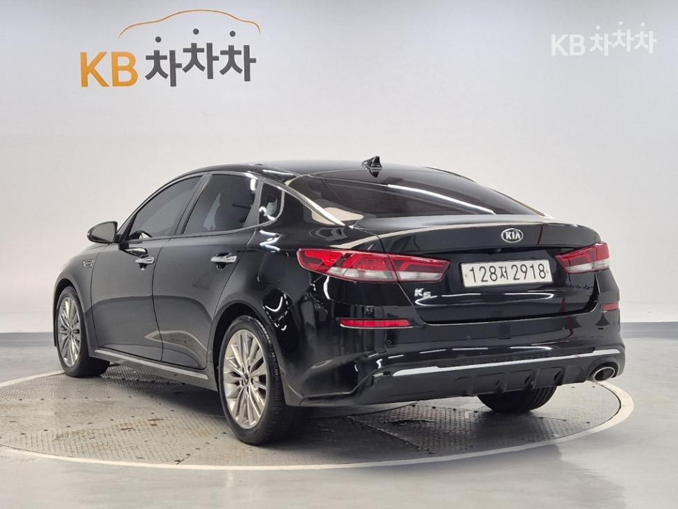 2019 - kia k5