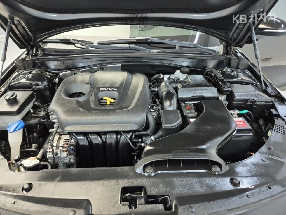 2019 - kia k5