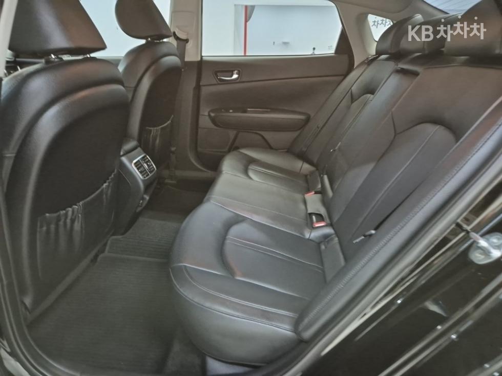 2019 - kia k5
