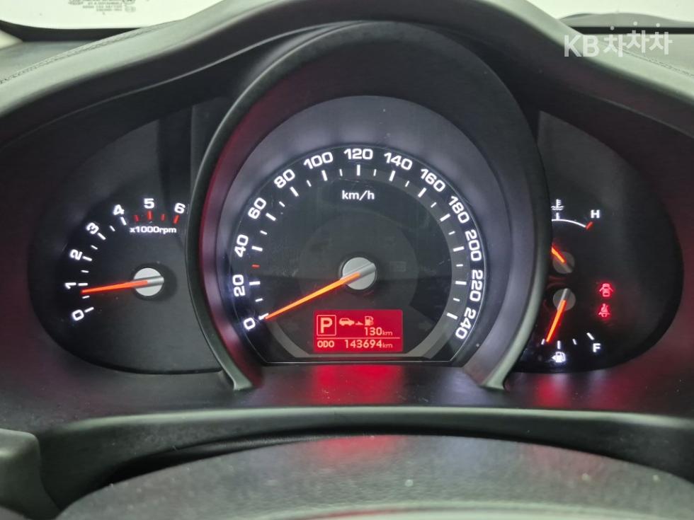 2012 - kia sportage