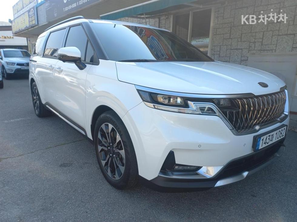 2021 - kia carnival