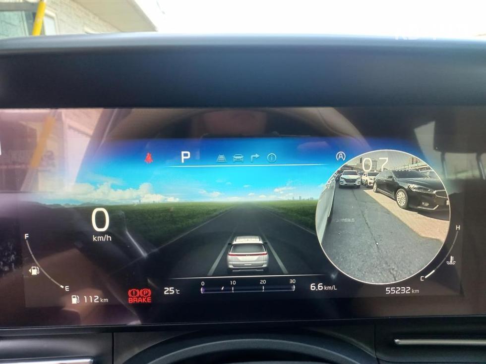 2021 - kia carnival
