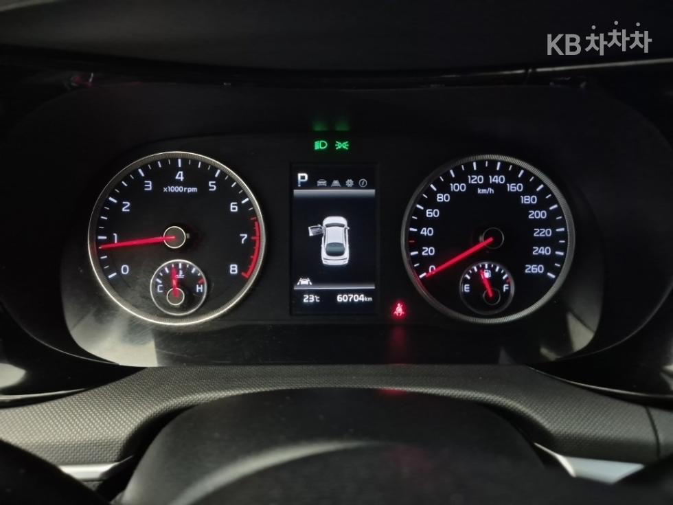 2020 - kia k5