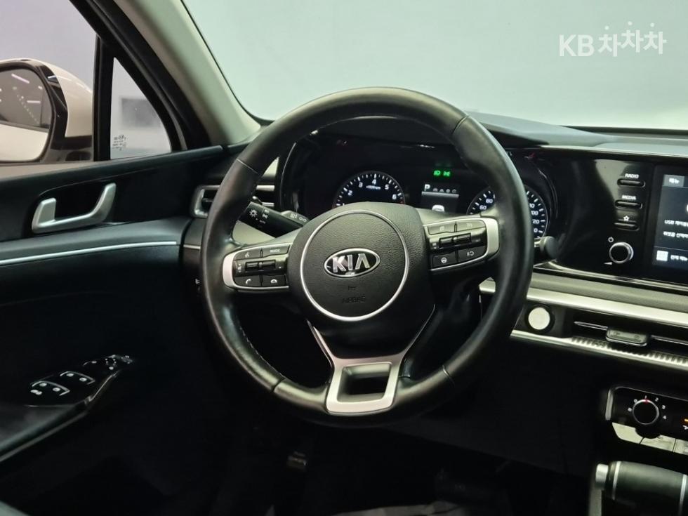 2020 - kia k5
