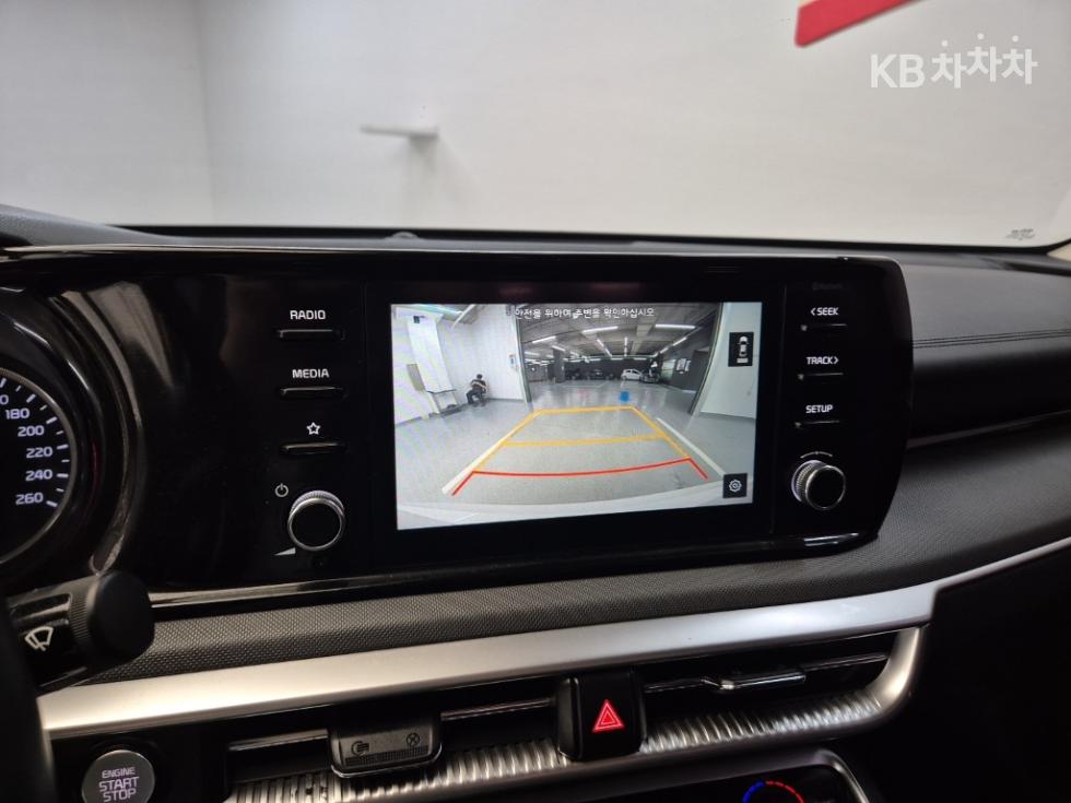 2020 - kia k5