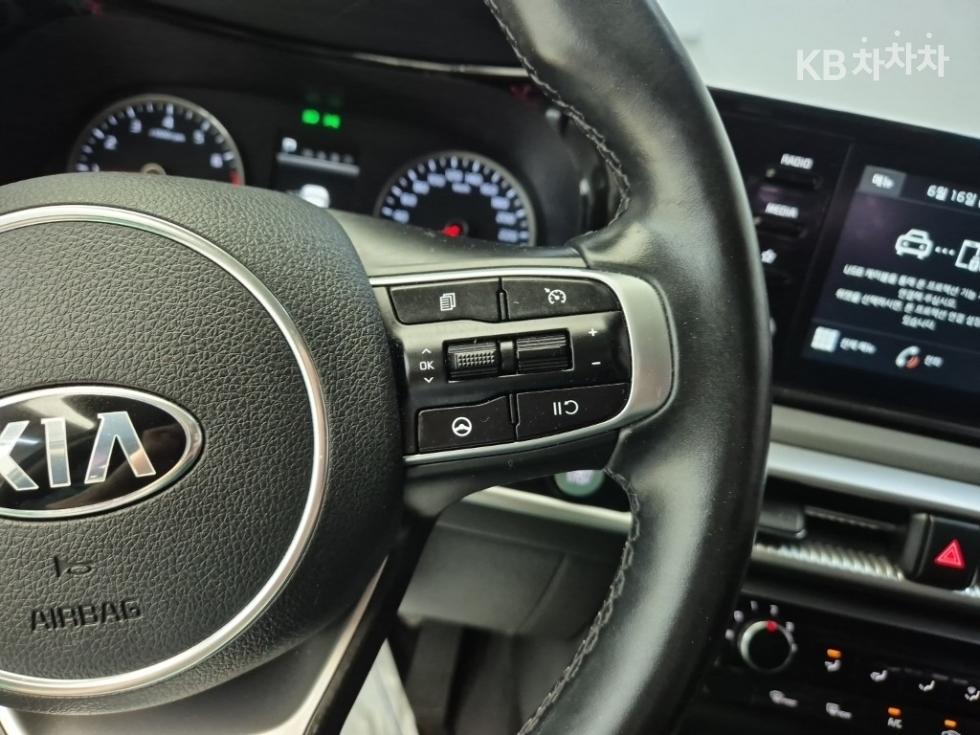 2020 - kia k5