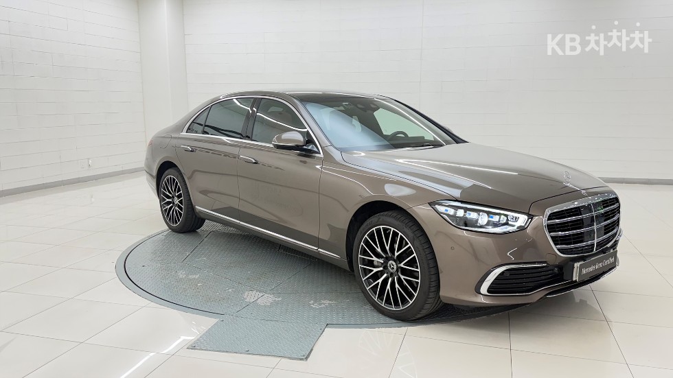 Mercedes-Benz S-klasse — miniaturë 7