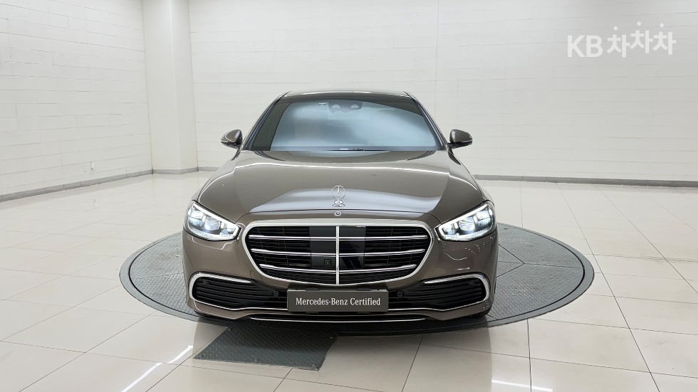 Mercedes-Benz S-klasse — miniaturë 8