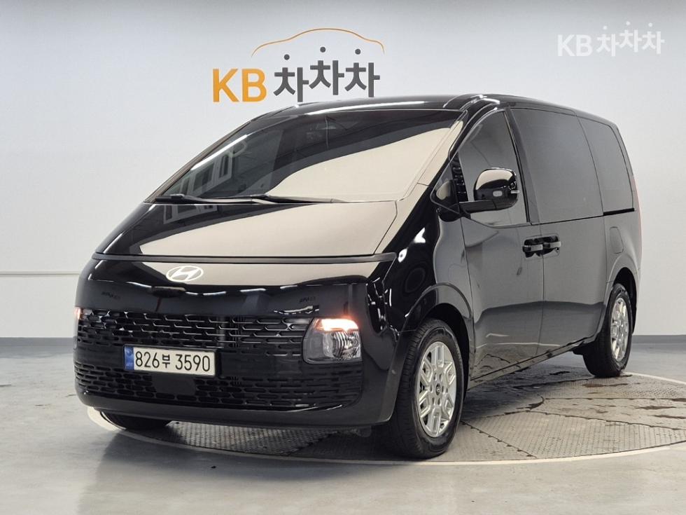 2025 hyundai staria