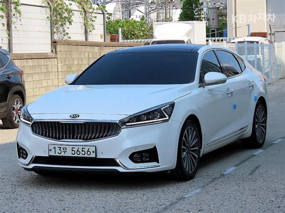 2018 - kia k7