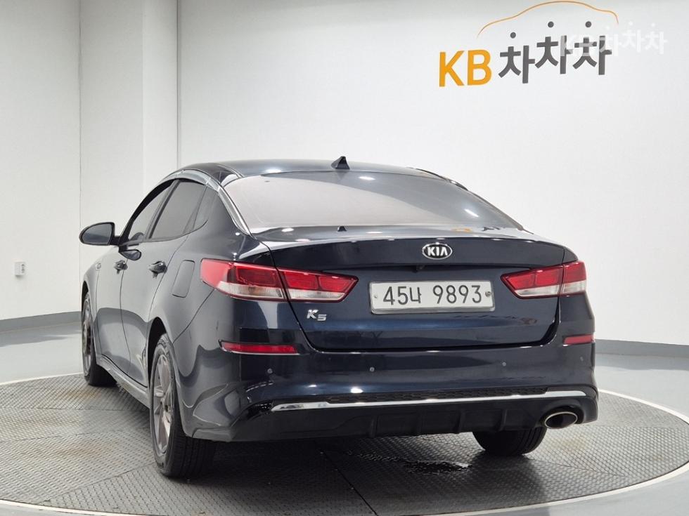2019 - kia k5