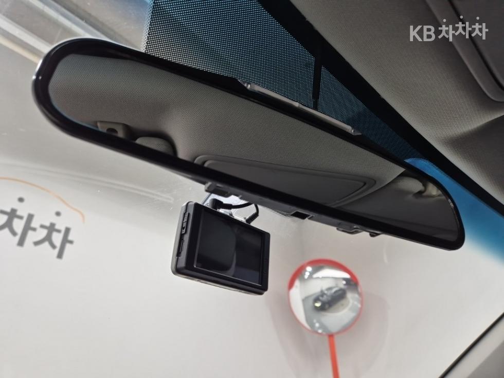 2019 - kia k5