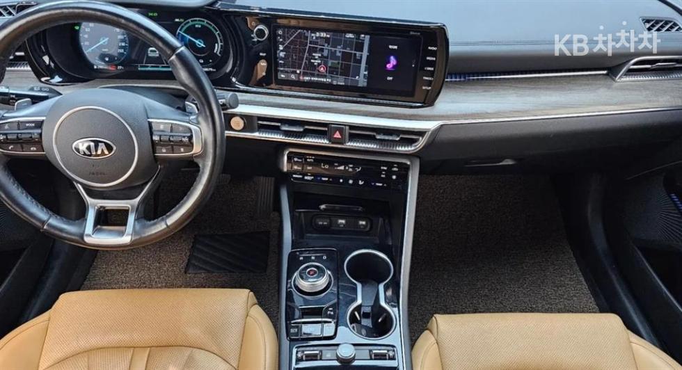 2020 - kia k5