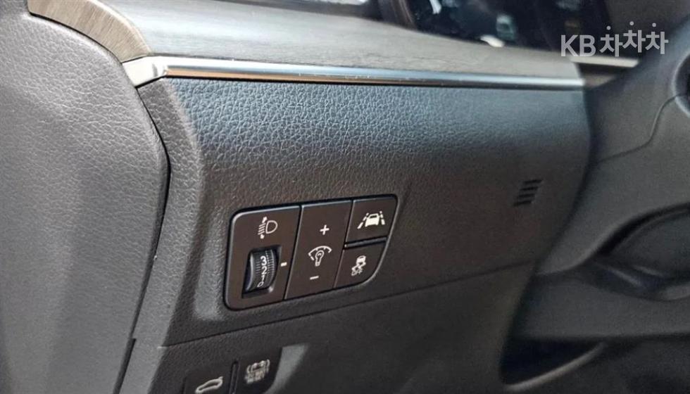 2020 - kia k5