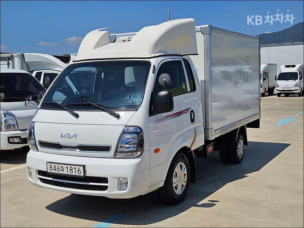 2022 - kia bongo iii