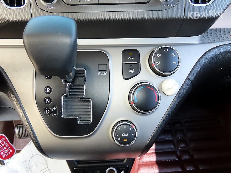 2013 - kia ray