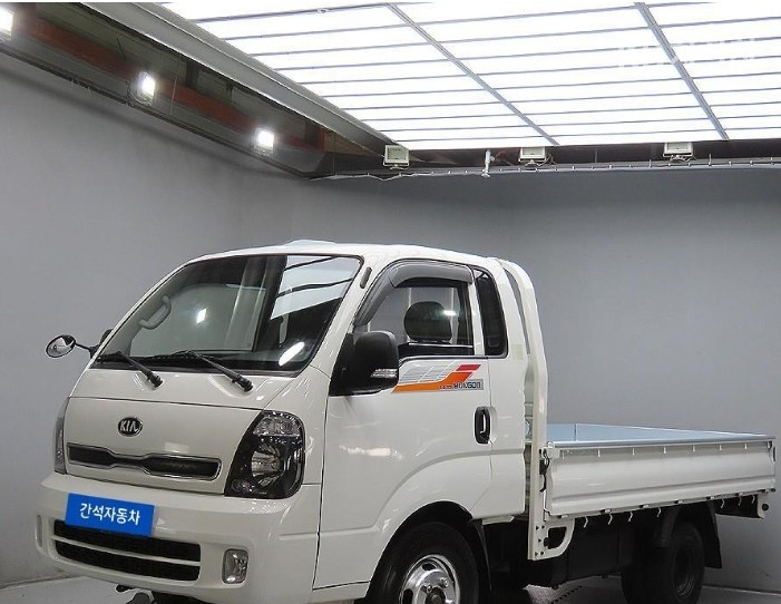 2019 - kia bongo iii