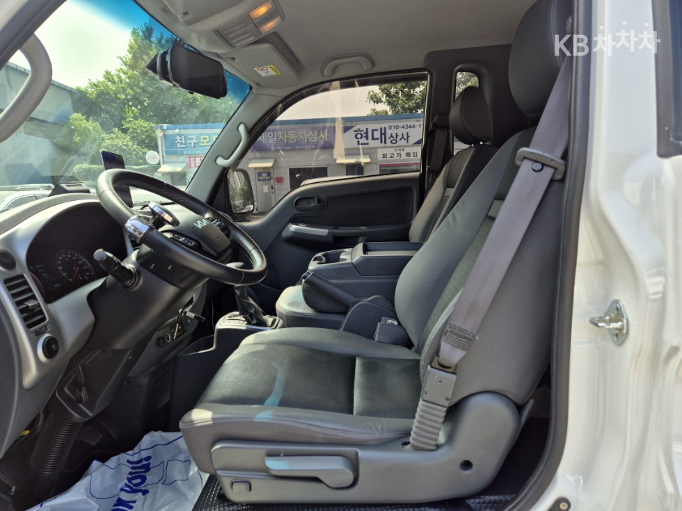 2024 - kia bongo iii