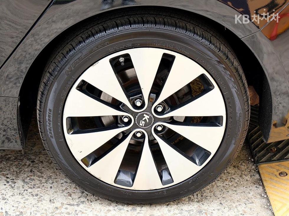 2012 - kia k5