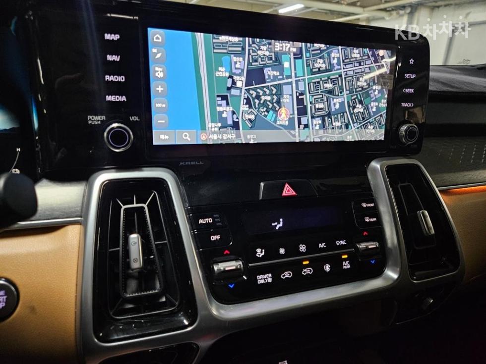 2022 - kia sorento