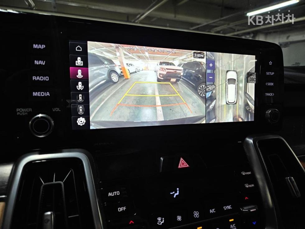 2022 - kia sorento