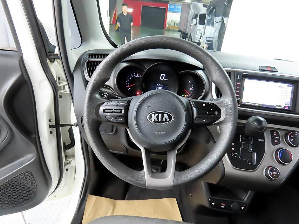 2021 - kia ray