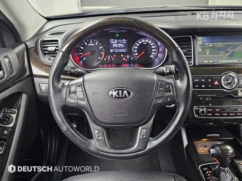 2014 - kia k7