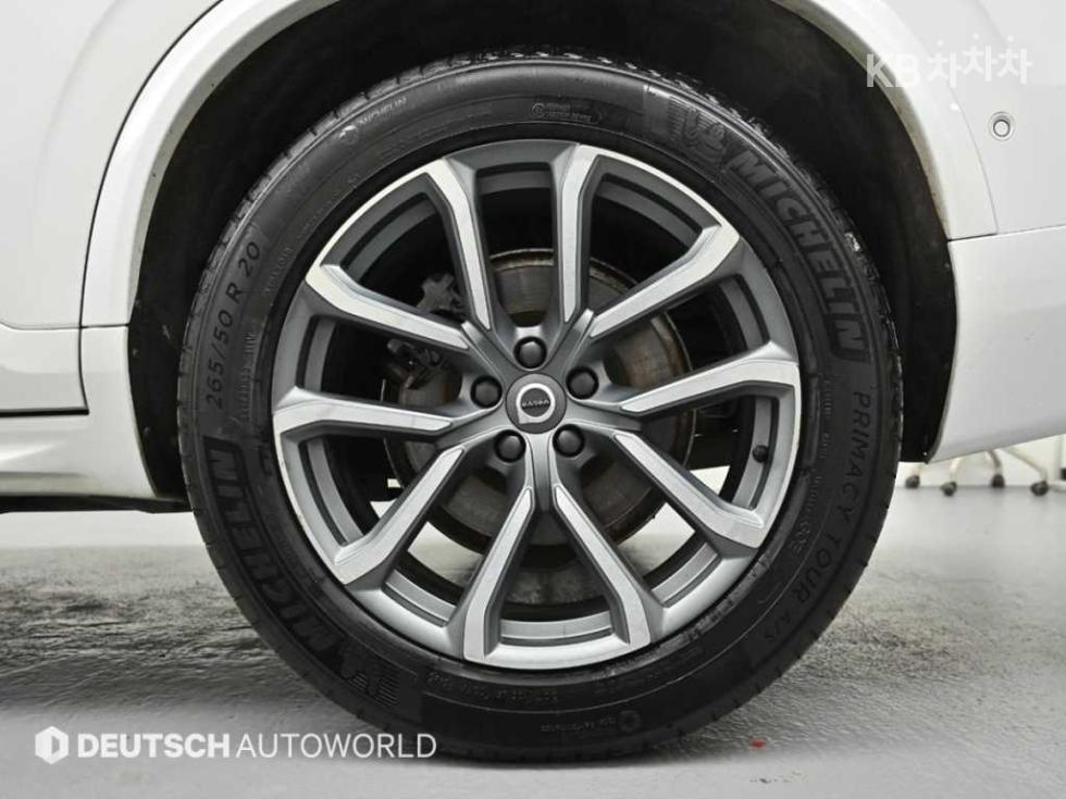 2017 - volvo xc90