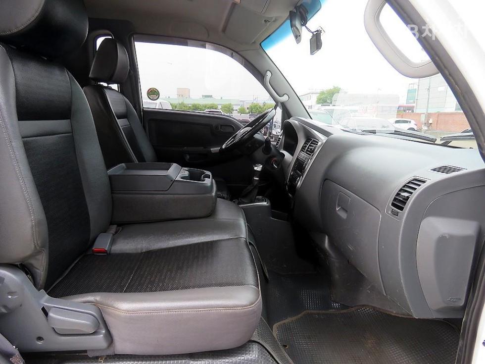 2020 - kia bongo iii