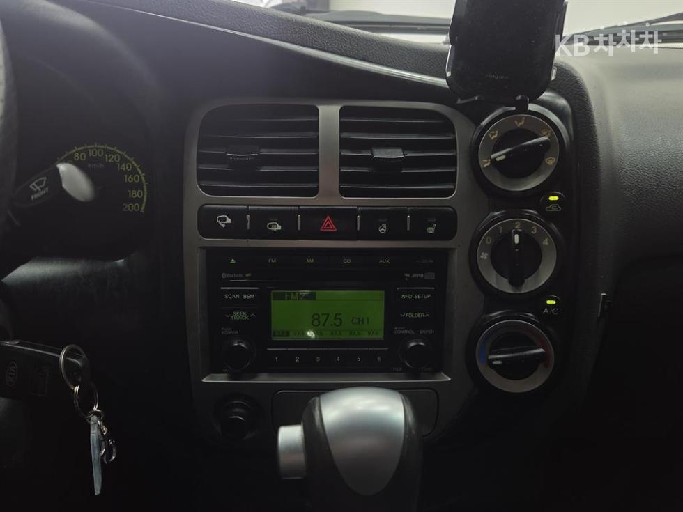 2016 - kia bongo iii