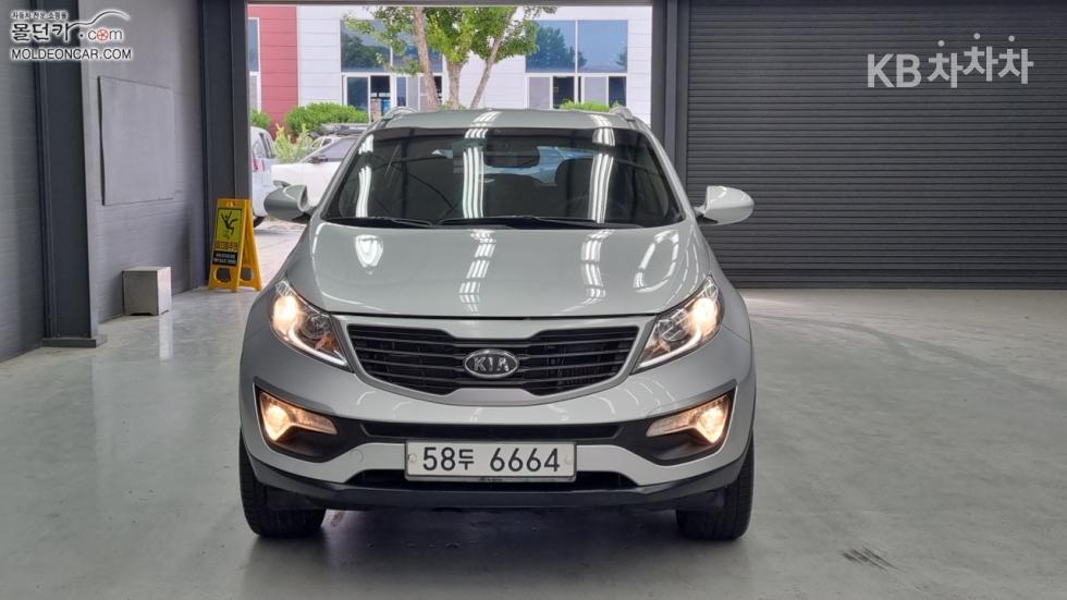 2012 - kia sportage