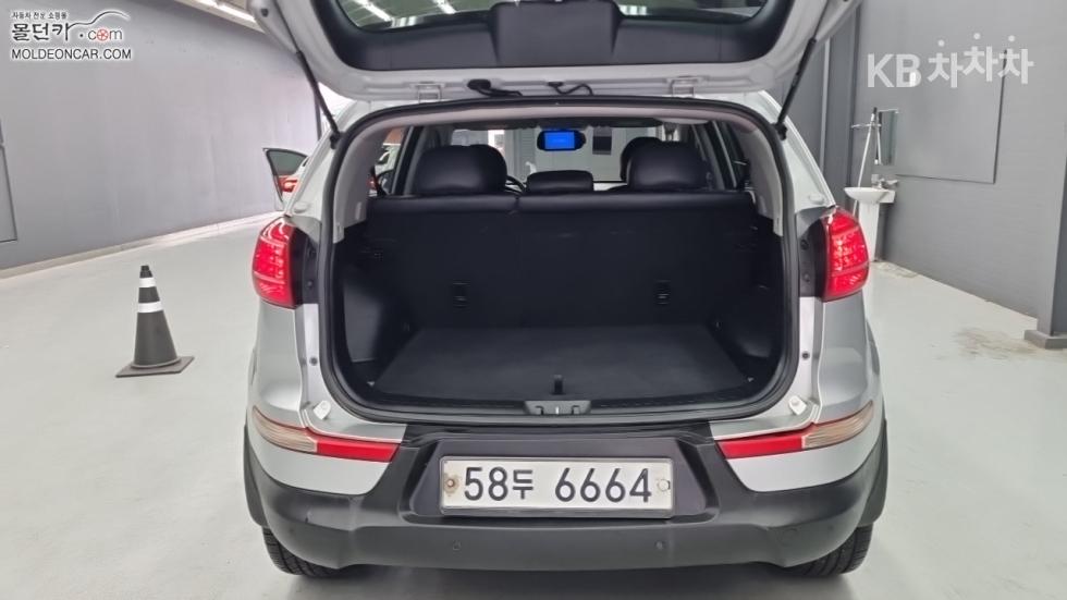 2012 - kia sportage
