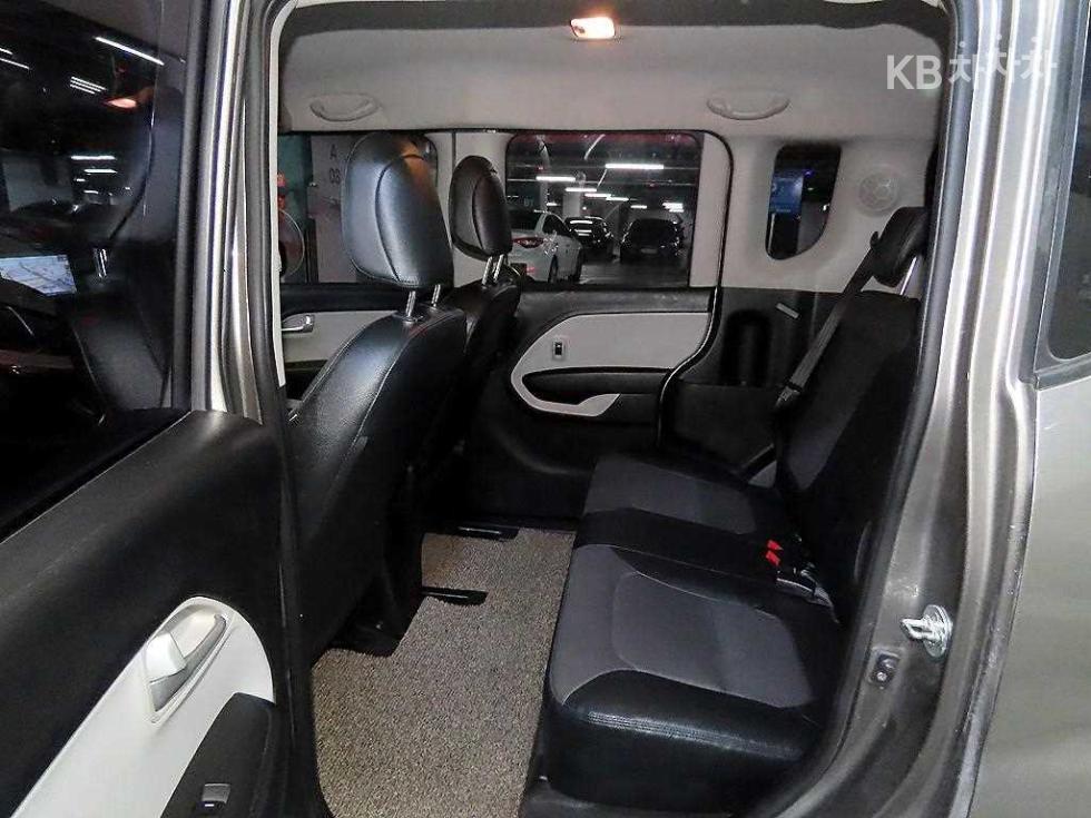 2016 - kia ray