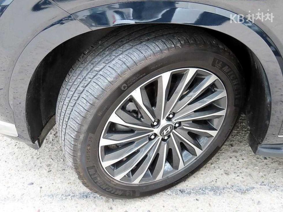 2023 Hyundai Used Car photo