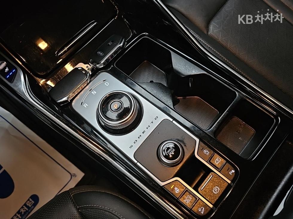 2021 - kia sorento