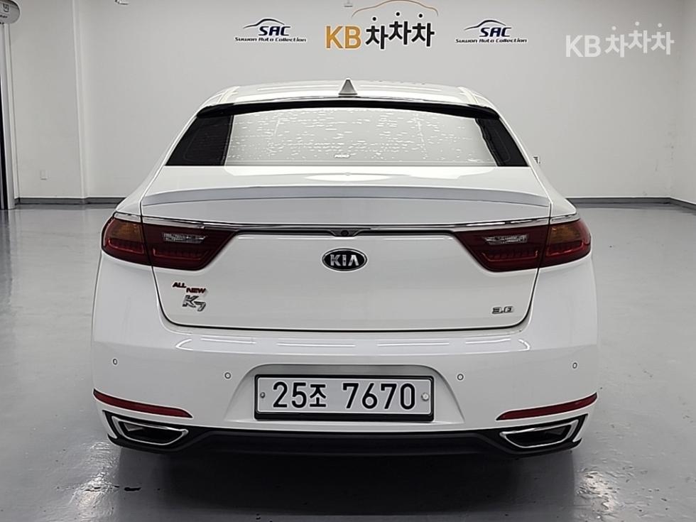 2017 - kia k7