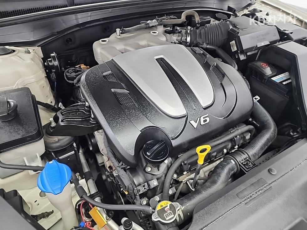 2017 - kia k7
