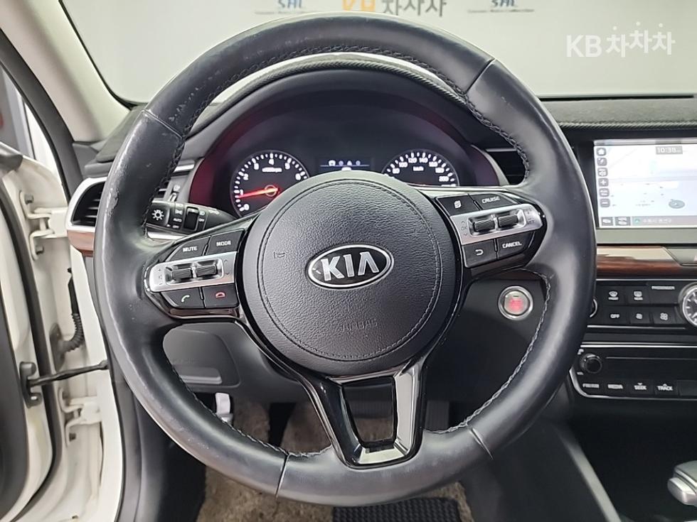 2017 - kia k7