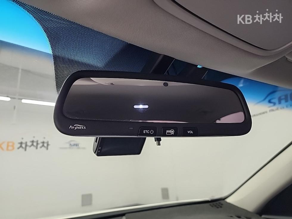 2017 - kia k7