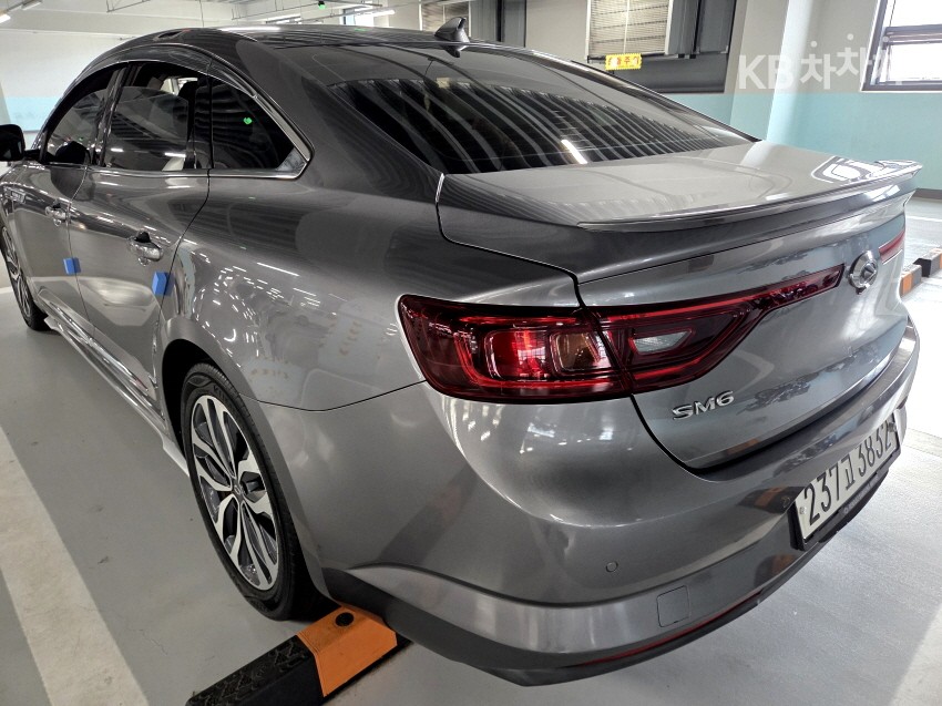 Renault Samsung SM6 — miniaturë 5