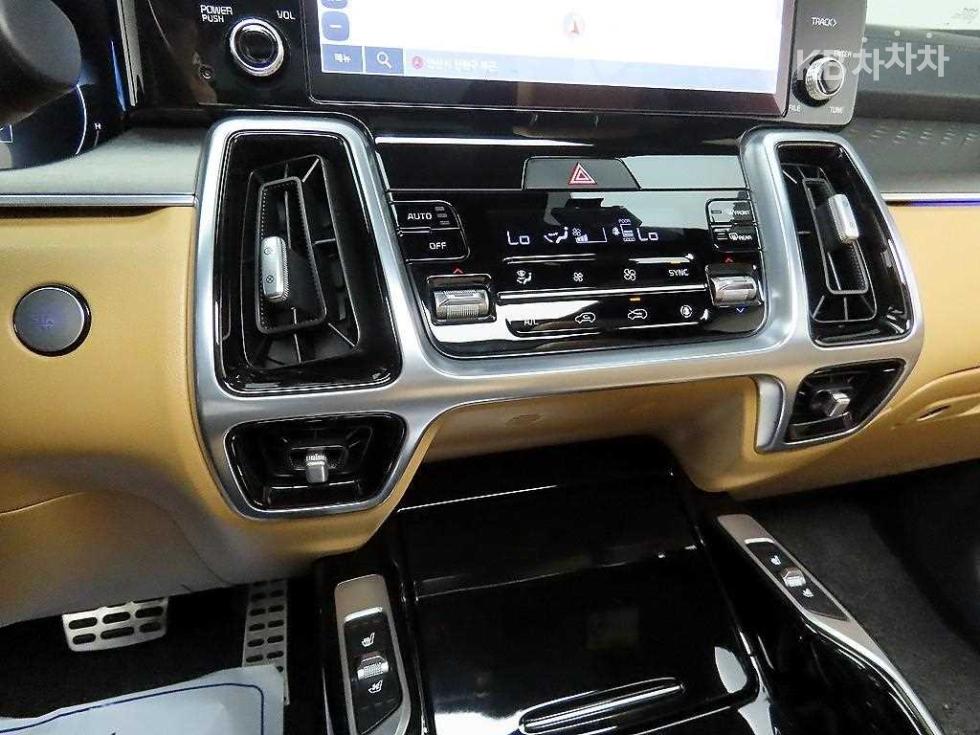2022 - kia sorento