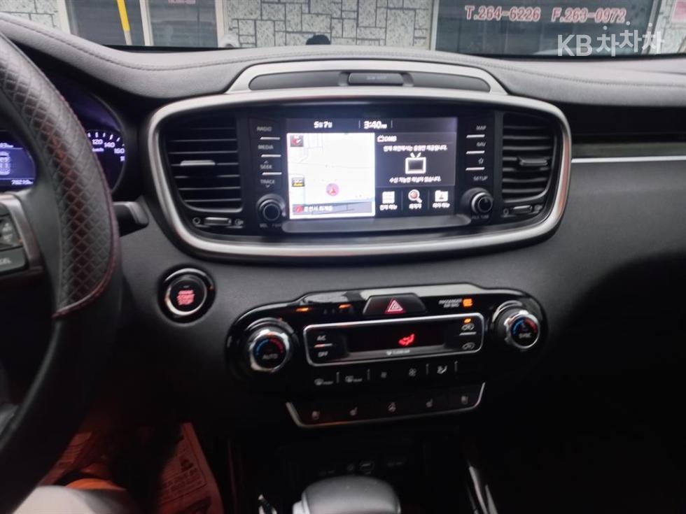 2019 - kia sorento