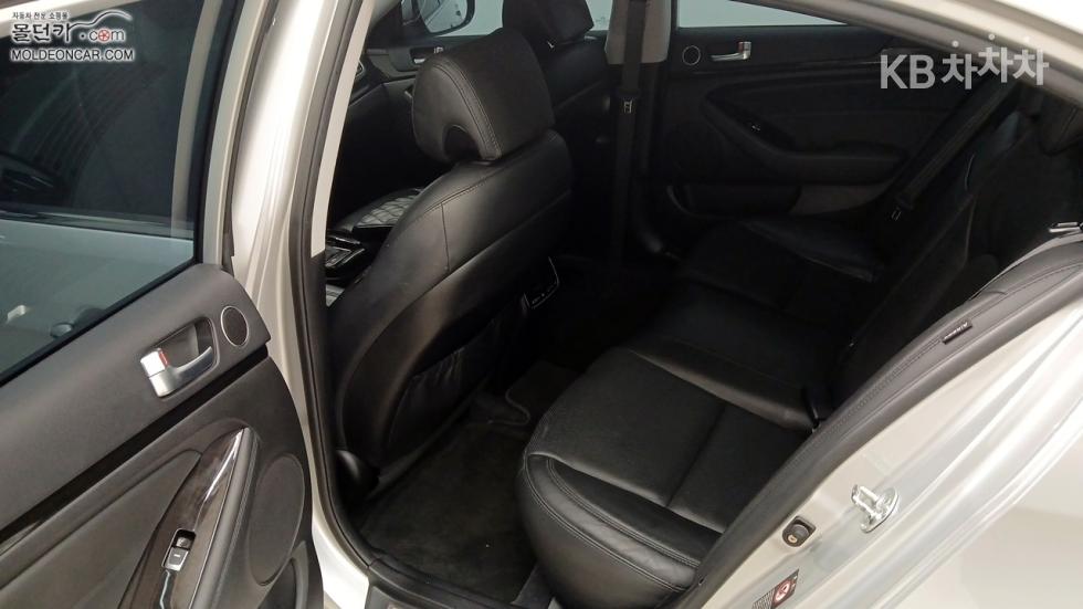 2013 - kia k7