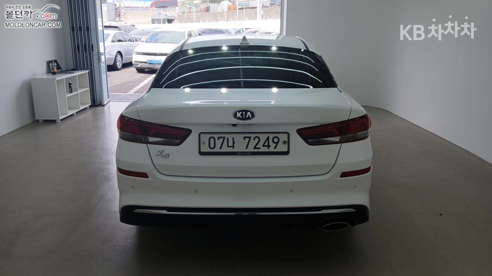 2019 - kia k5
