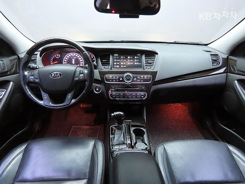2013 - kia k7