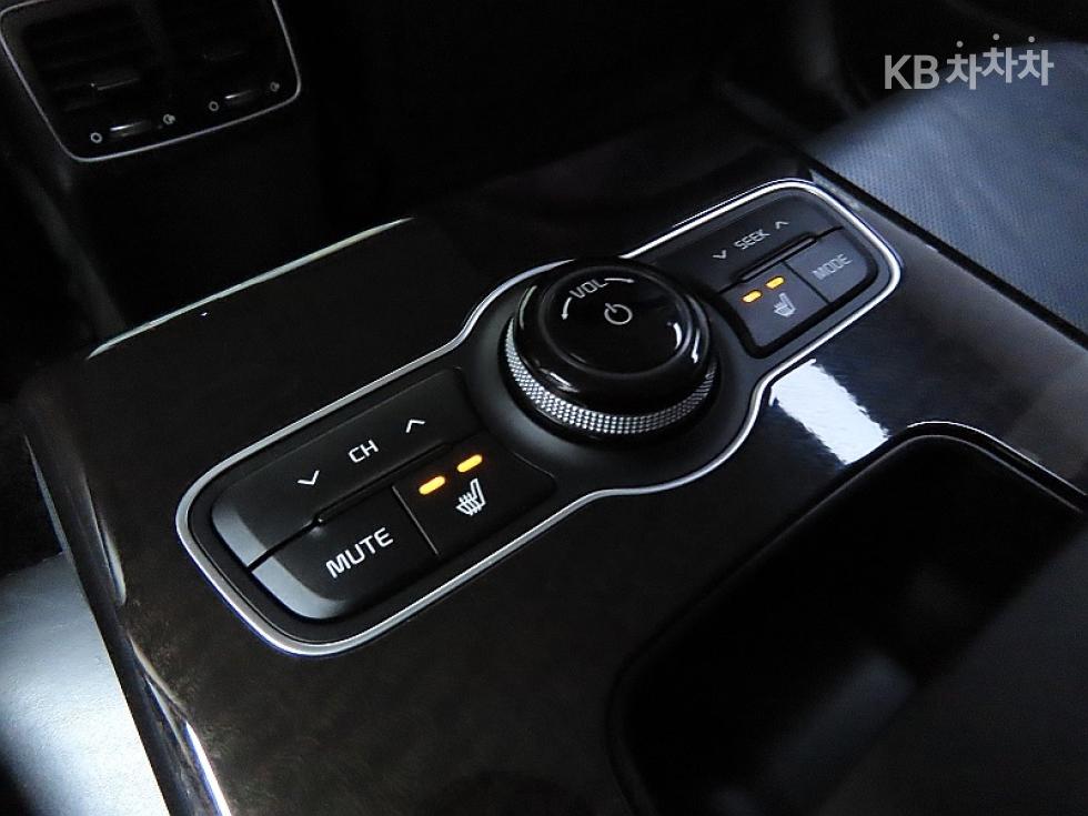 2013 - kia k7