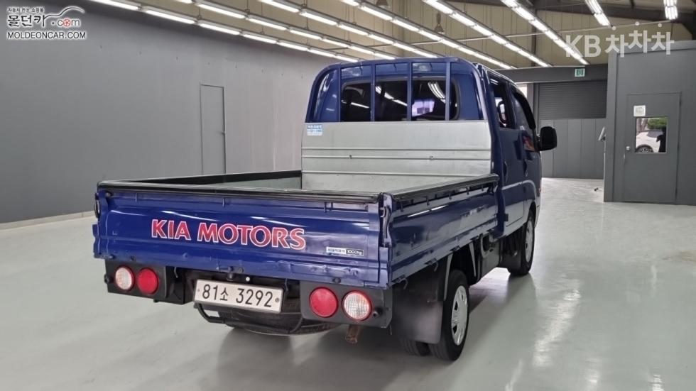 2018 - kia bongo iii
